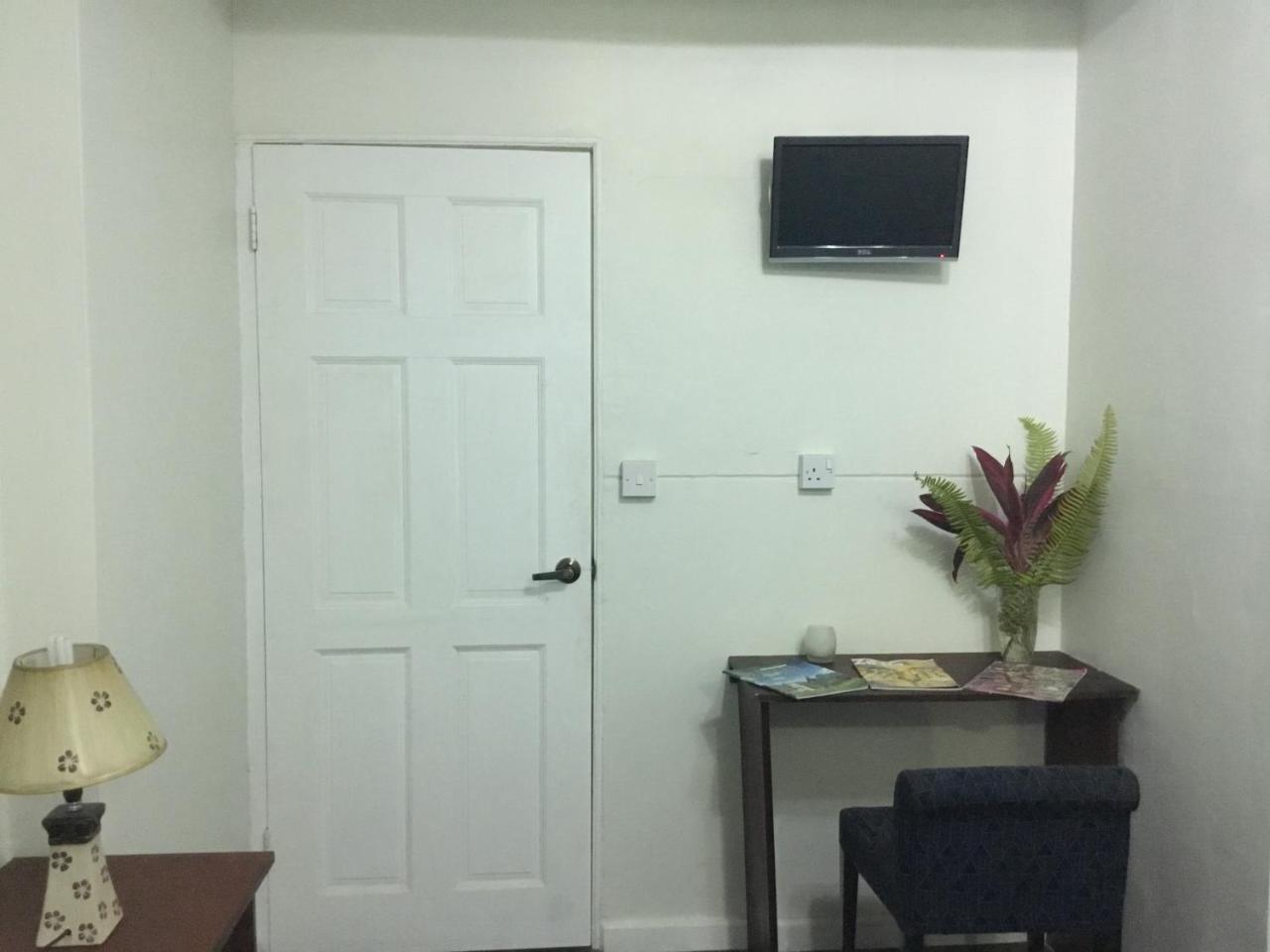 Harbour Vista Inn Castries Exterior photo